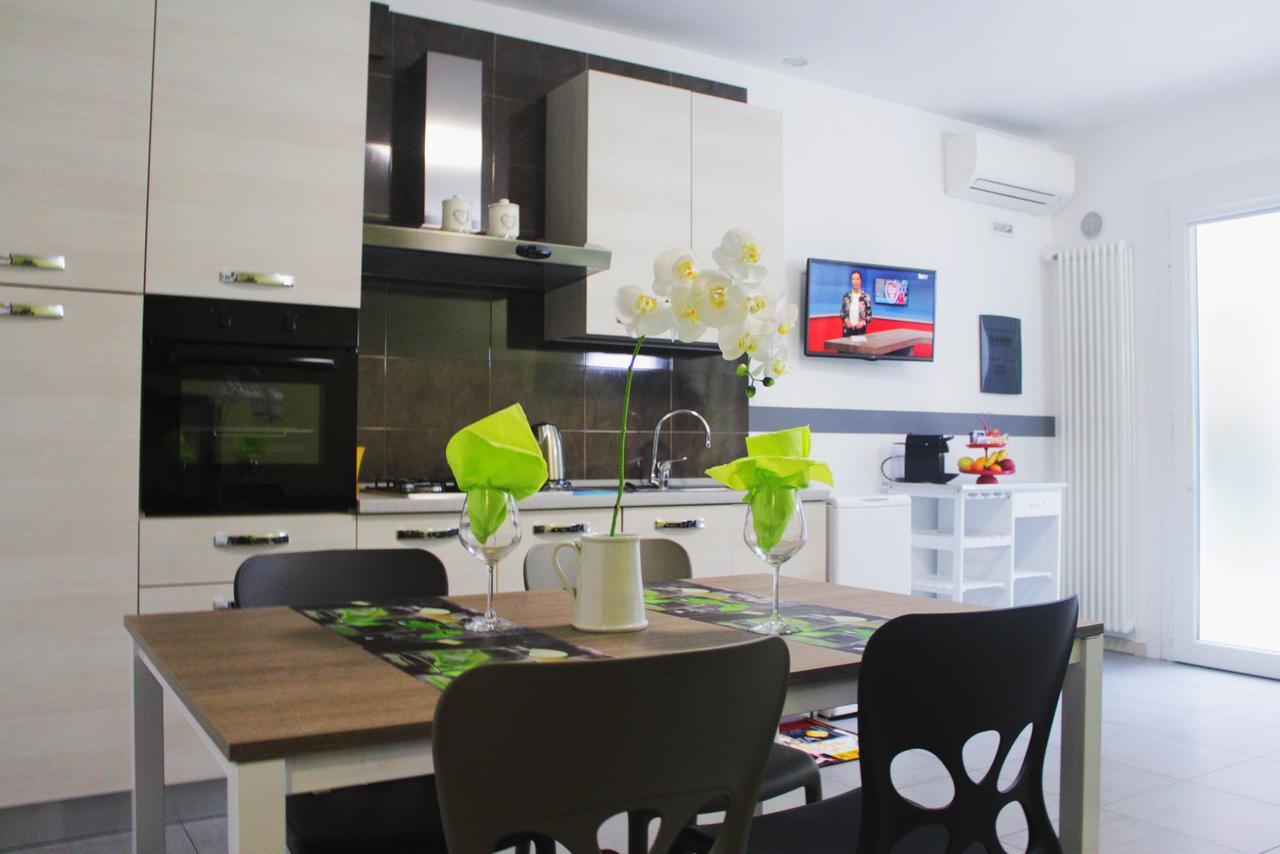 Blau Vacanze Apartment Peschiera del Garda